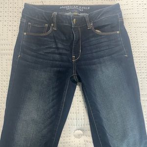 American Eagle Super Stretch Skinny Leg Short - 8 Womens Jeans